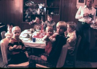 1976-12-Scott-Christmas-06.jpg
